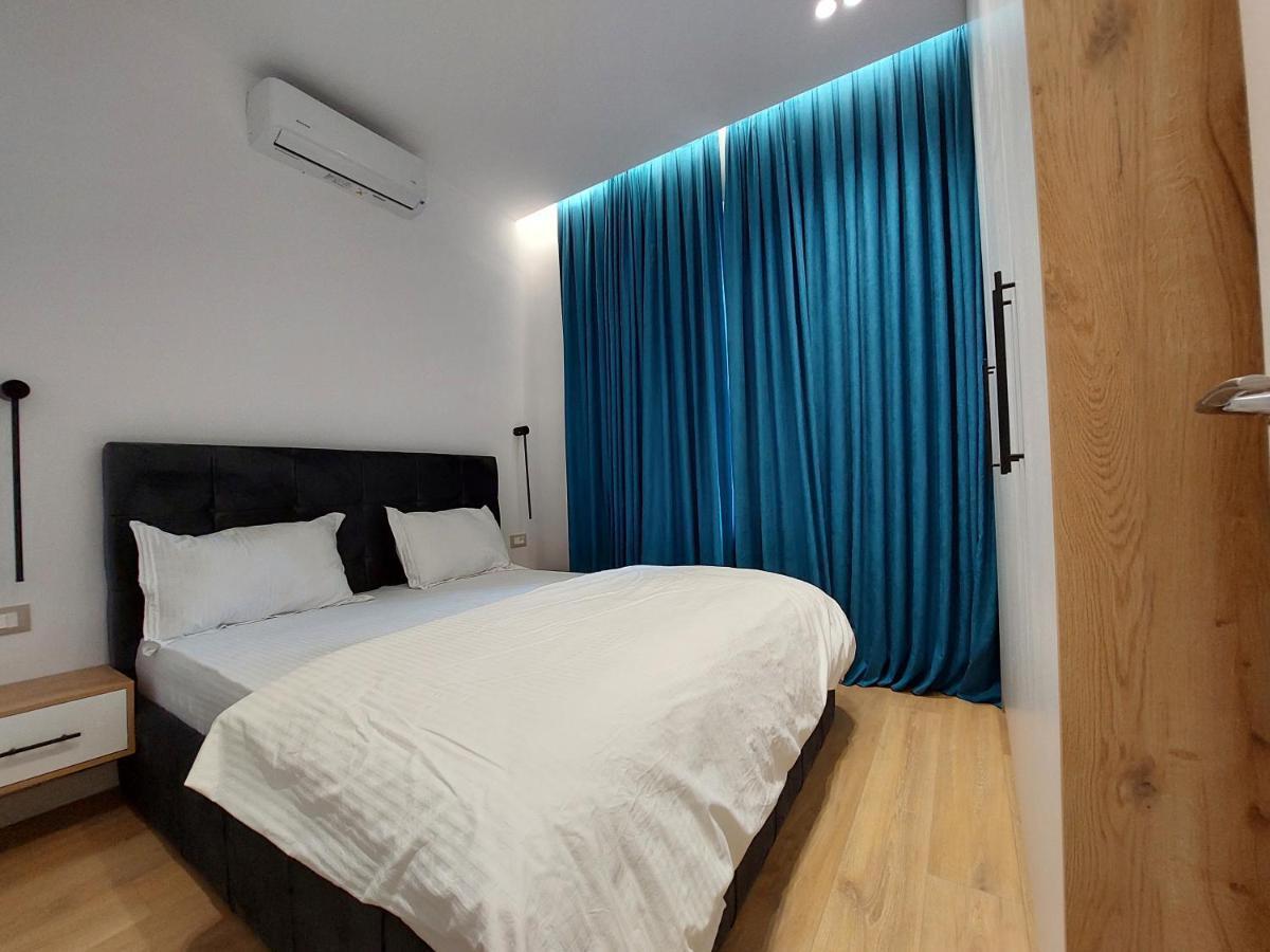 Luxury Apartments Blloku Tirana Eksteriør billede