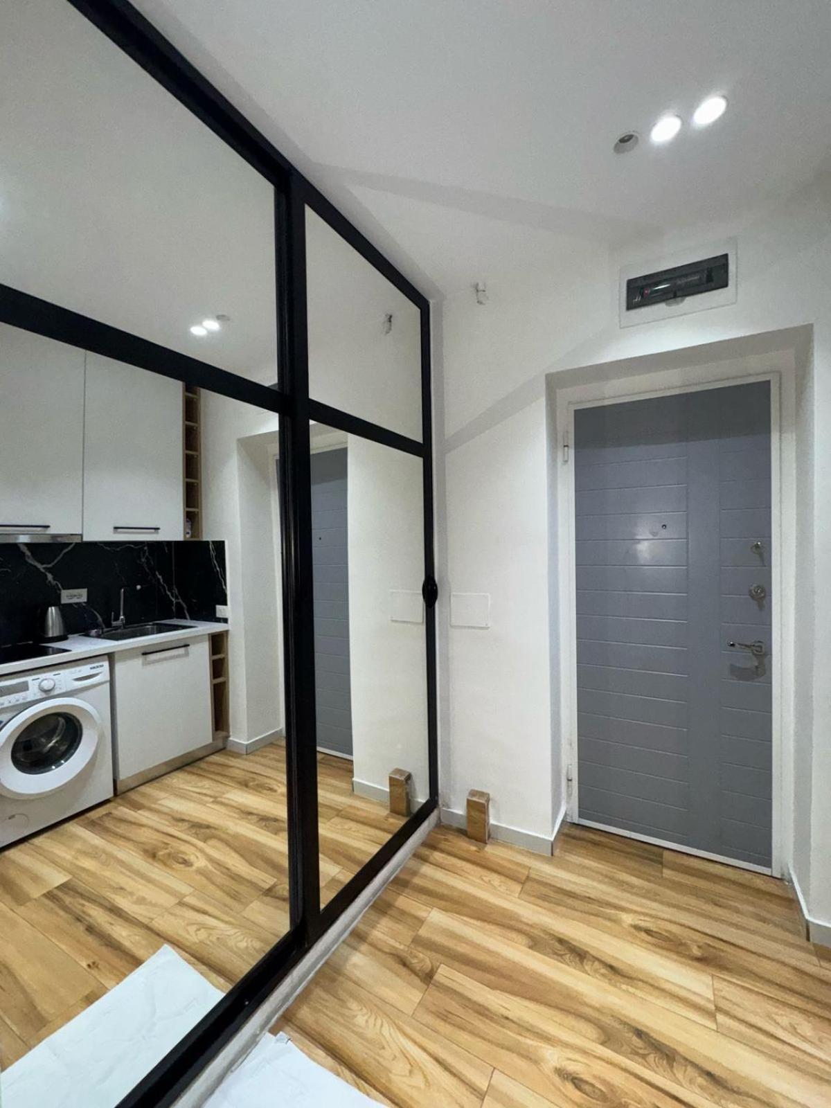 Luxury Apartments Blloku Tirana Eksteriør billede